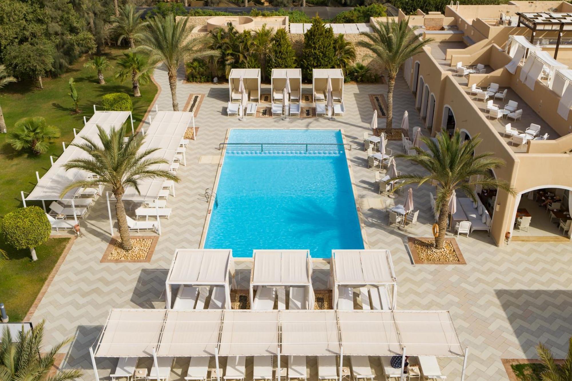 Almazino, Almaza Bay Hotel Majid Abu Zayd Kültér fotó